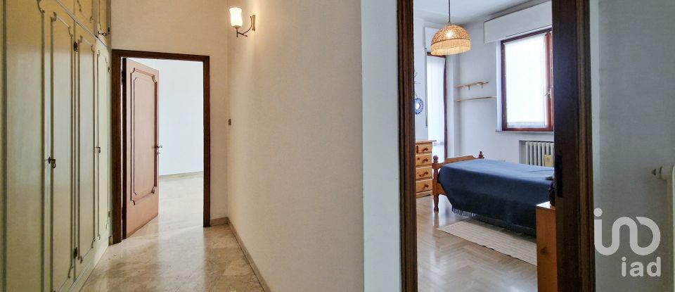 Appartamento 6 locali di 147 m² a Civitanova Marche (62012)