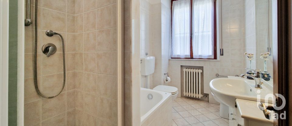 Appartamento 6 locali di 147 m² a Civitanova Marche (62012)