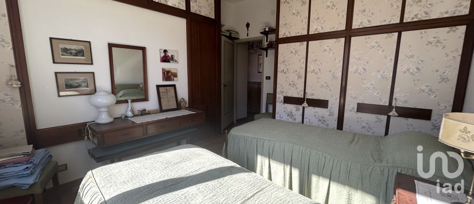 Quadrilocale di 110 m² a Firenze (50137)