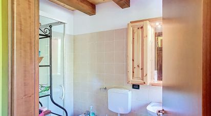 Trilocale di 52 m² a Doues (11010)