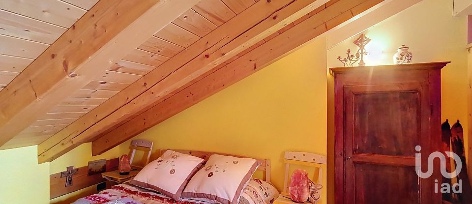 Trilocale di 52 m² a Doues (11010)