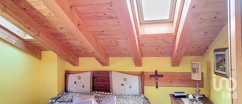 Trilocale di 52 m² a Doues (11010)