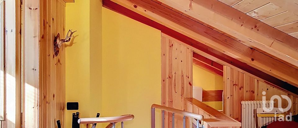 Trilocale di 52 m² a Doues (11010)