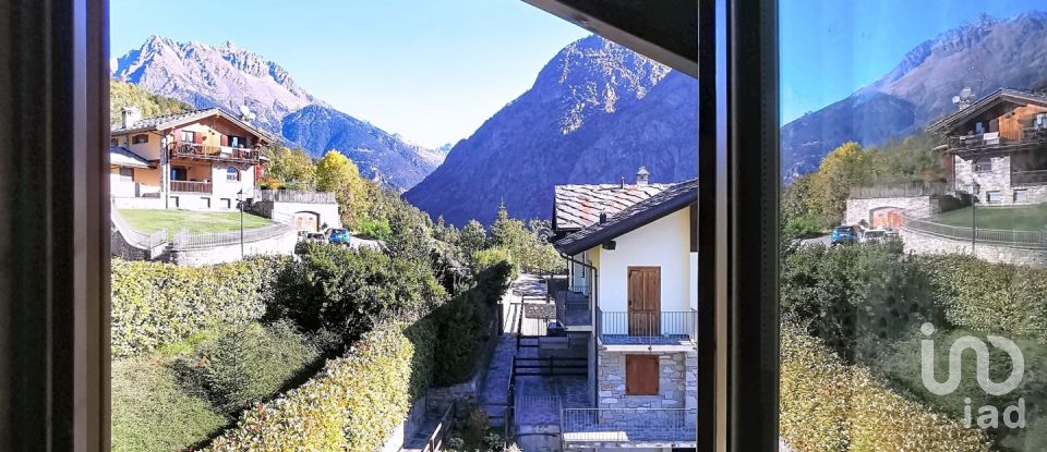 Trilocale di 52 m² a Doues (11010)