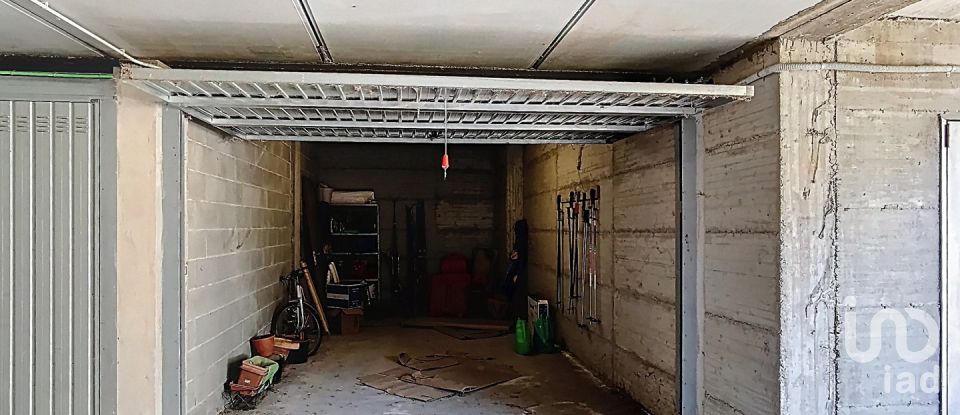 Trilocale di 52 m² a Doues (11010)