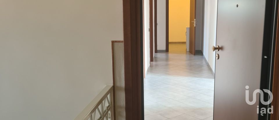 Quadrilocale di 126 m² a Retorbido (27050)