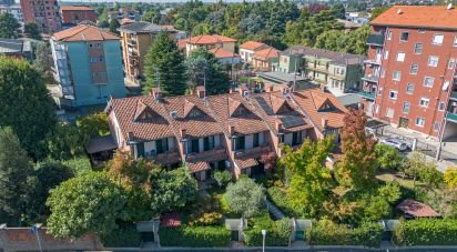 Casa indipendente / Villa 5 locali di 169 m² in Paderno Dugnano (20037)