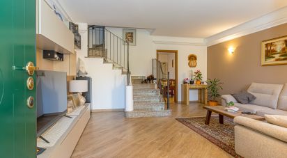 Casa indipendente / Villa 5 locali di 169 m² in Paderno Dugnano (20037)