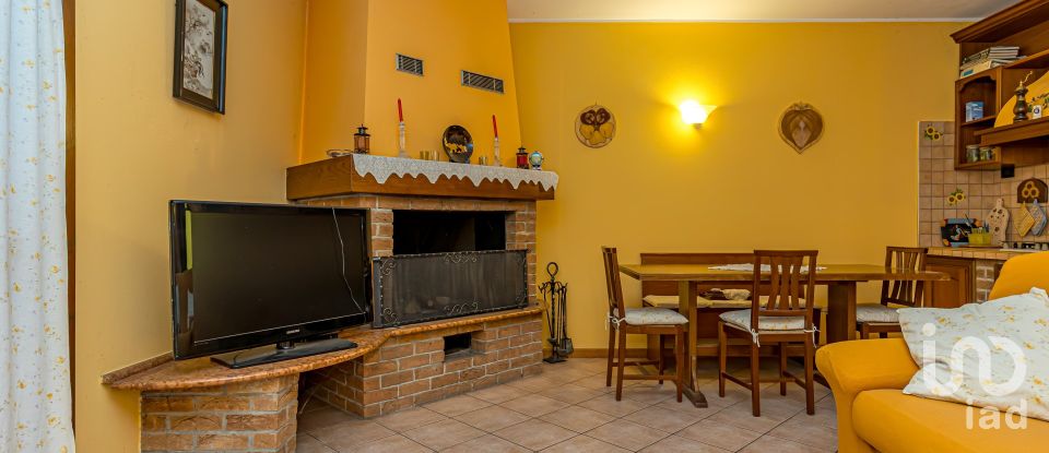 Casa indipendente / Villa 5 locali di 169 m² in Paderno Dugnano (20037)