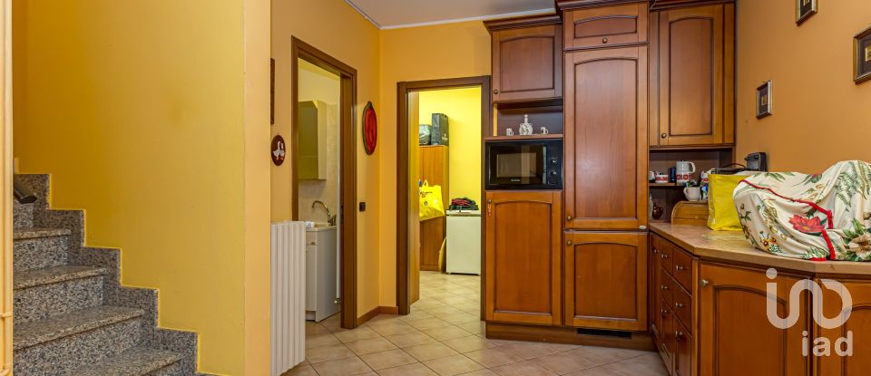 Casa indipendente / Villa 5 locali di 169 m² in Paderno Dugnano (20037)