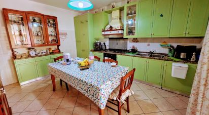 Apartment 7 rooms of 240 m² in San Benedetto del Tronto (63074)