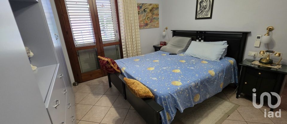 Appartamento 7 locali di 240 m² a San Benedetto del Tronto (63074)