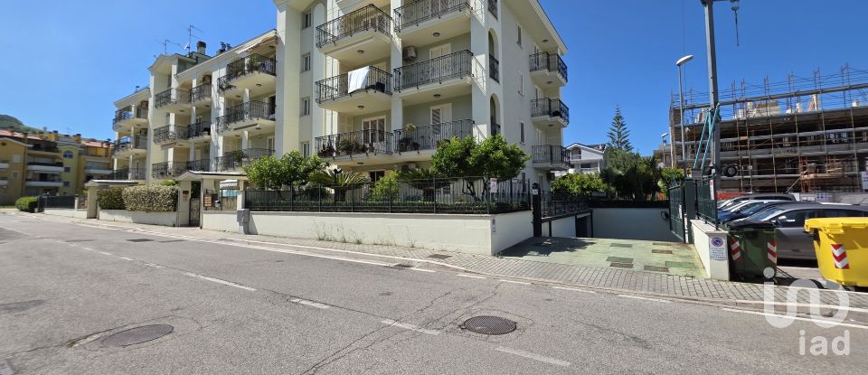 Appartamento 7 locali di 240 m² a San Benedetto del Tronto (63074)