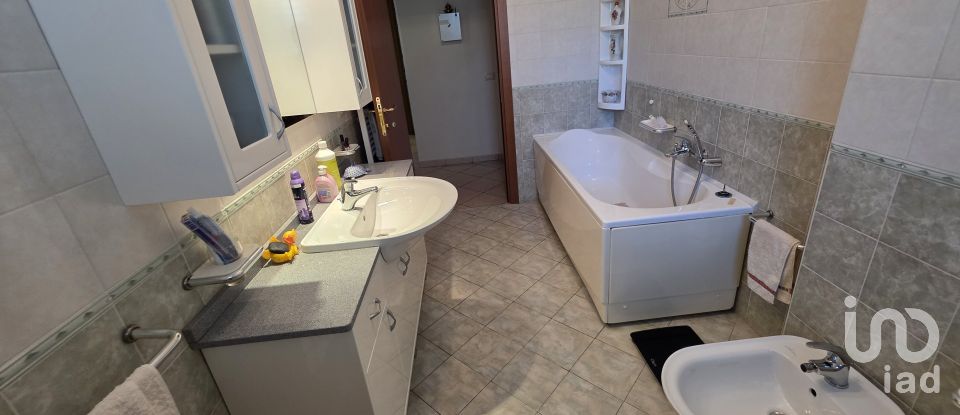 Appartamento 7 locali di 240 m² a San Benedetto del Tronto (63074)