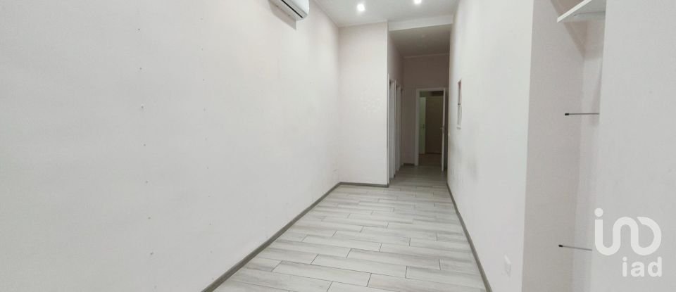 Shop / premises commercial of 50 m² in Bacoli (80070)