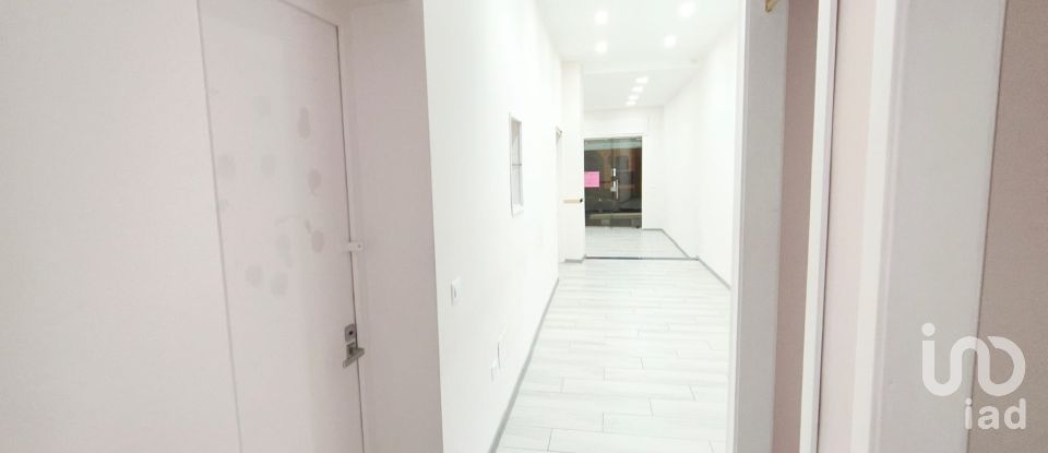 Shop / premises commercial of 50 m² in Bacoli (80070)