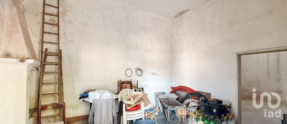 House boat 9 rooms of 180 m² in Francavilla Fontana (72021)