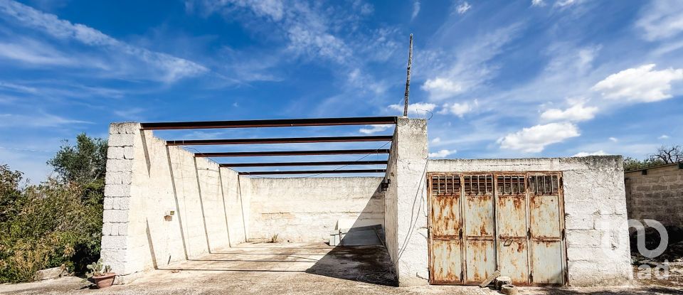 House boat 9 rooms of 180 m² in Francavilla Fontana (72021)