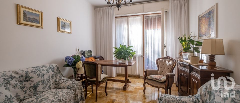 Appartamento 6 locali di 117 m² a Genova (16131)