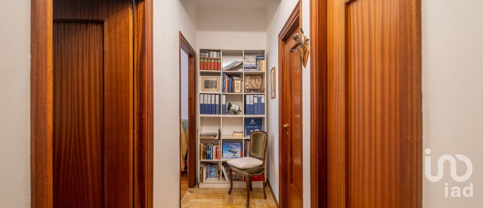 Appartamento 6 locali di 117 m² a Genova (16131)