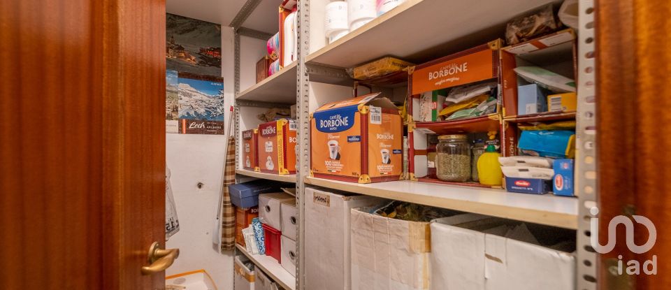 Appartamento 6 locali di 117 m² a Genova (16131)