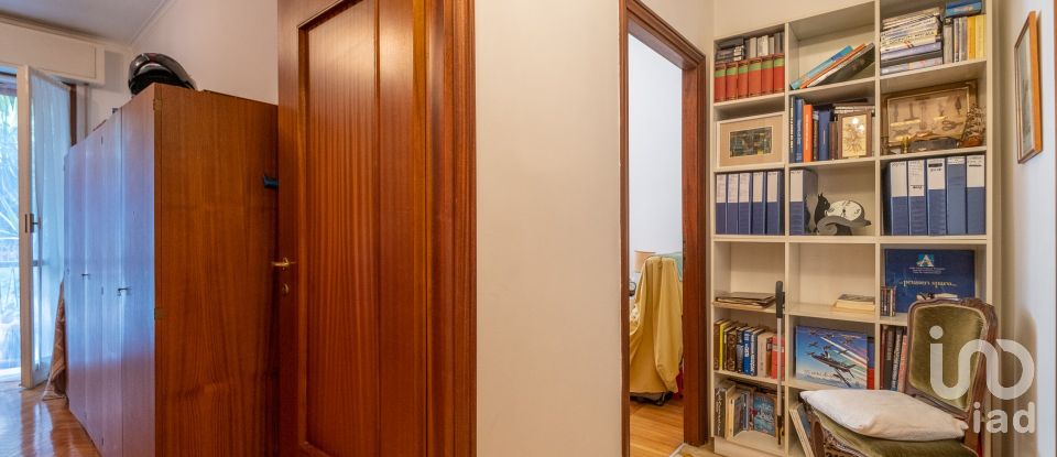 Appartamento 6 locali di 117 m² a Genova (16131)