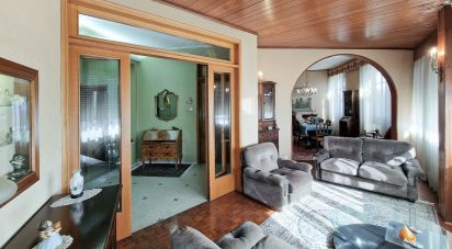 Appartamento 12 locali di 265 m² a Montegranaro (63812)