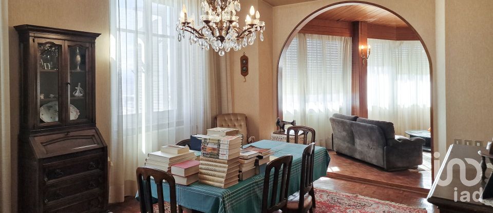 Apartment 12 rooms of 265 m² in Montegranaro (63812)