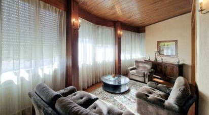 Appartamento 12 locali di 265 m² a Montegranaro (63812)