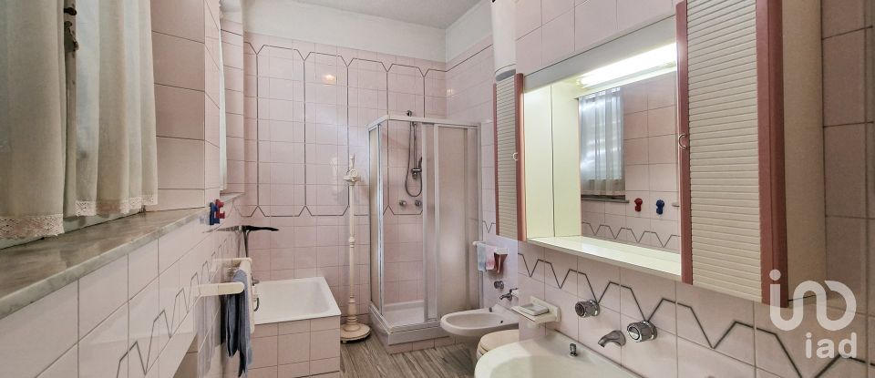 Apartment 12 rooms of 265 m² in Montegranaro (63812)