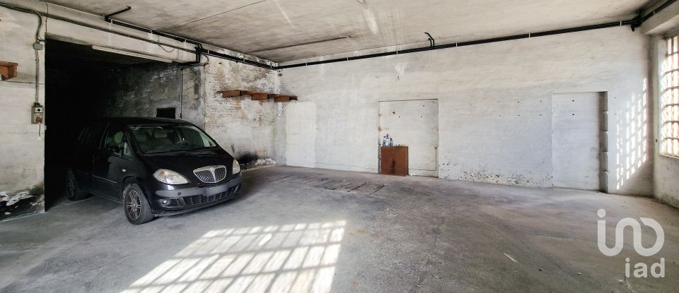 Apartment 12 rooms of 265 m² in Montegranaro (63812)