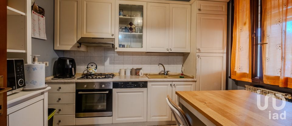 Quadrilocale di 143 m² a Castiglione delle Stiviere (46043)