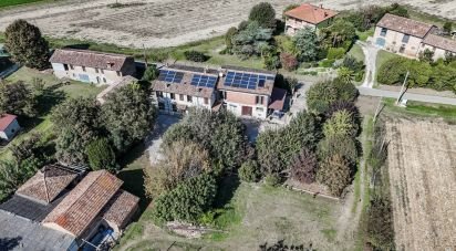 Casa indipendente / Villa 14 locali di 400 m² in Lugo (48022)