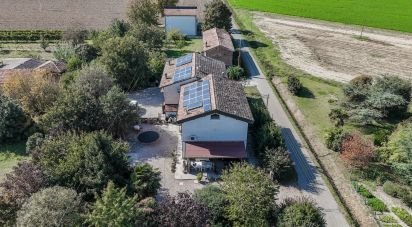 Casa indipendente / Villa 14 locali di 400 m² in Lugo (48022)