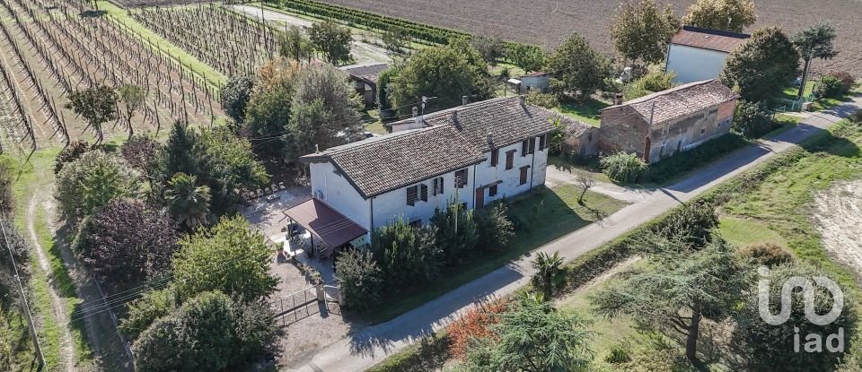 House 14 rooms of 400 m² in Lugo (48022)