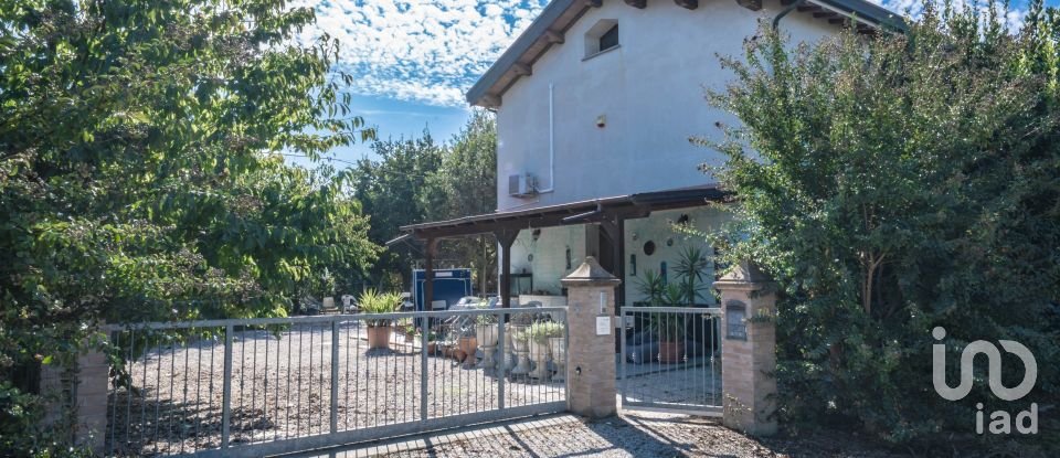 House 14 rooms of 400 m² in Lugo (48022)