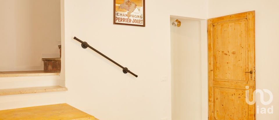 Village house 6 rooms of 95 m² in Lapedona (63823)