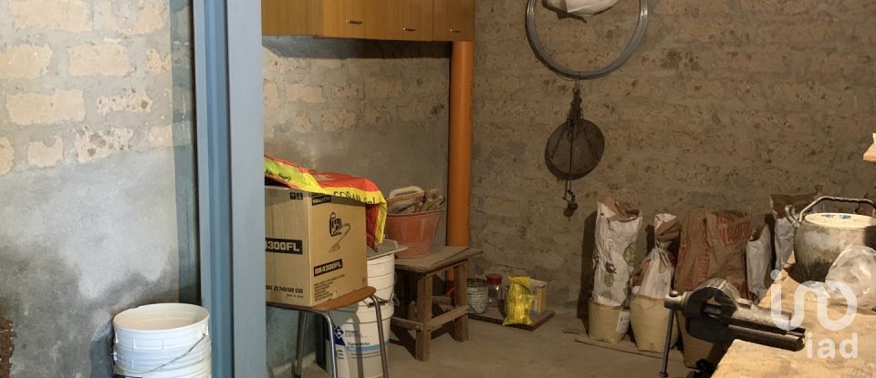 Farm 9 rooms of 203 m² in Montepulciano (53045)