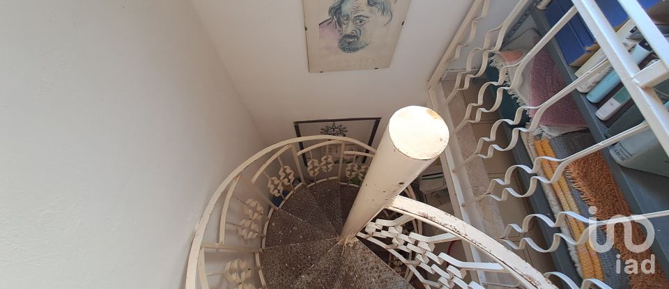 House 6 rooms of 117 m² in Scillato (90020)