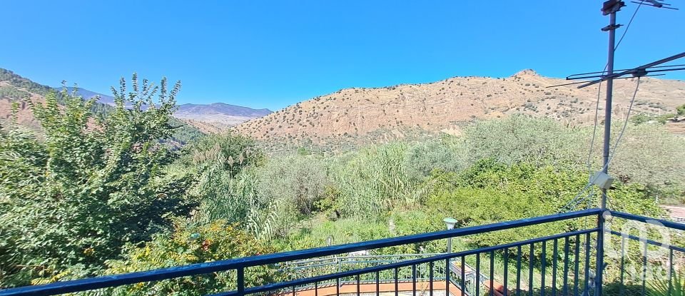 House 6 rooms of 117 m² in Scillato (90020)