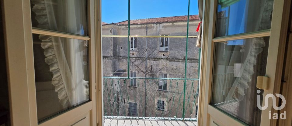 Appartamento 6 locali di 190 m² a Savona (17100)