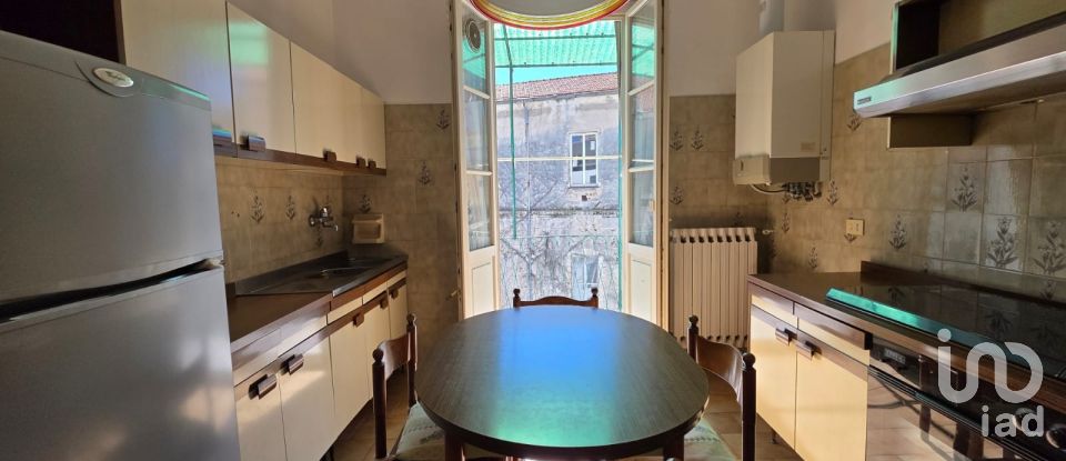 Appartamento 6 locali di 190 m² a Savona (17100)