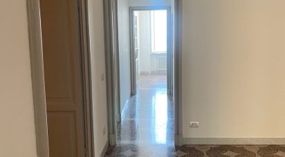 Appartamento 6 locali di 200 m² a Genova (16122)