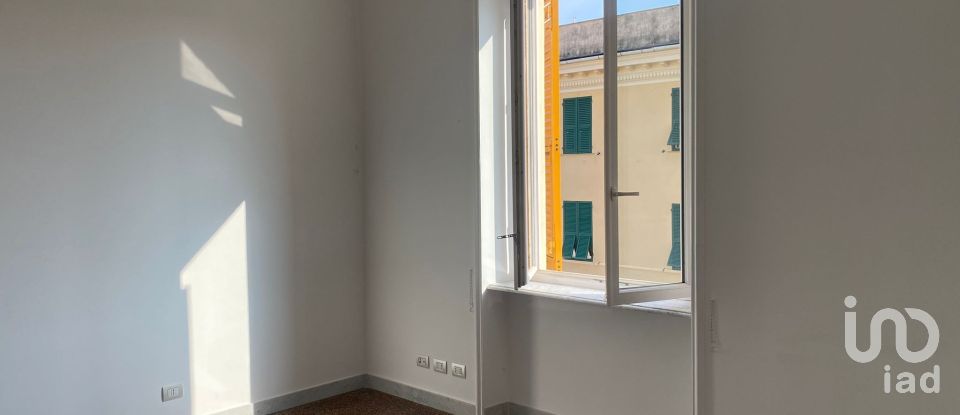 Appartamento 6 locali di 200 m² a Genova (16122)
