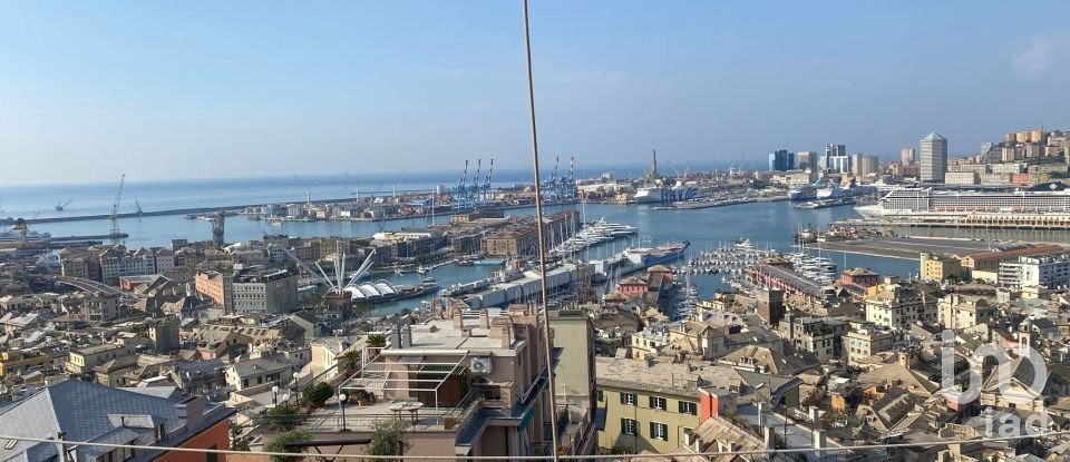 Appartamento 6 locali di 200 m² a Genova (16122)