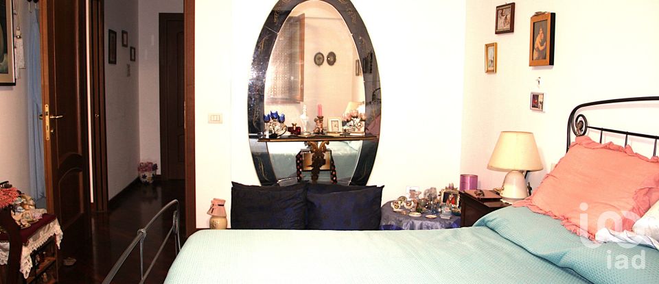 Trilocale di 92 m² a Roma (00125)