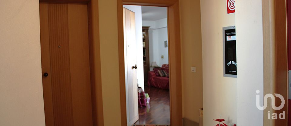 Trilocale di 92 m² a Roma (00125)