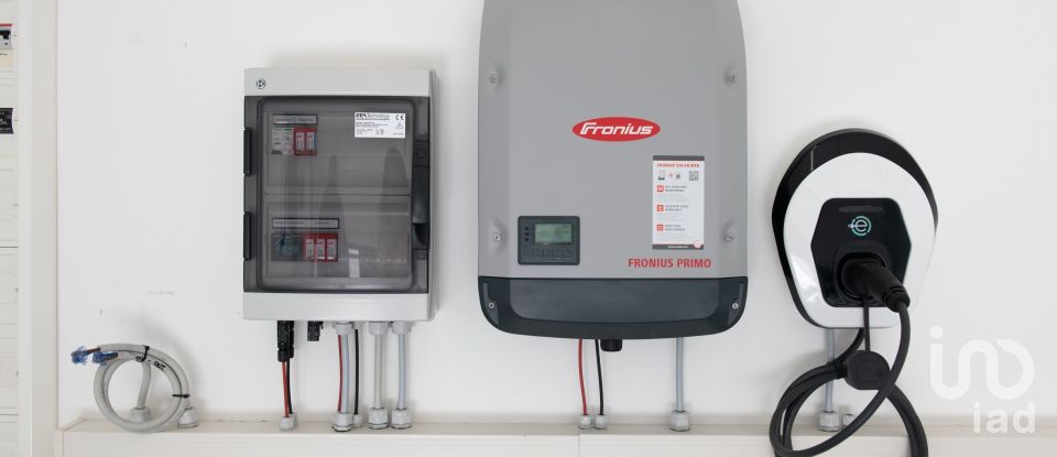 Casale 4 locali di 120 m² in Manerba del Garda (25080)