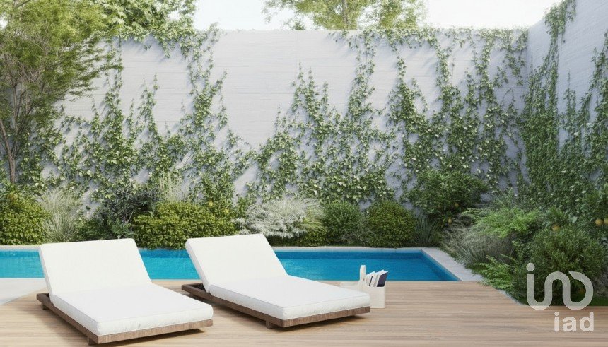 Casa indipendente / Villa 16 locali di 230 m² in Genova (16166)