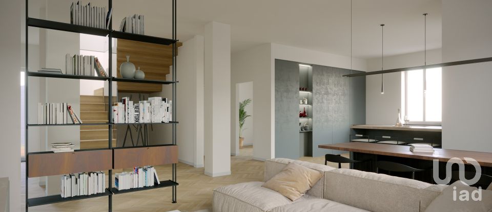 Casa indipendente / Villa 16 locali di 230 m² in Genova (16166)